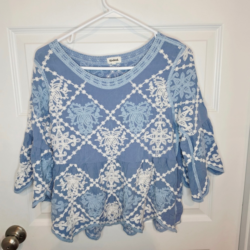 Kindred Peplum Blouse Womens Large Blue Rayon Boho Embroidered Bell Sleeve Chic
